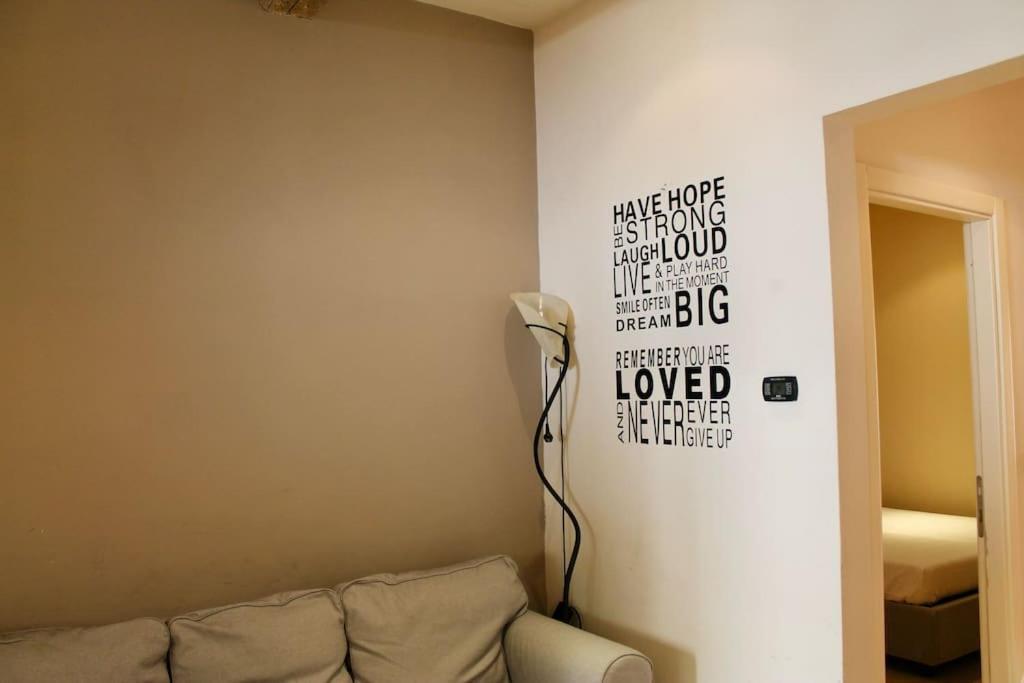 شقة Modern 3Br Near Santa Maria Novella Station فلورنس المظهر الخارجي الصورة